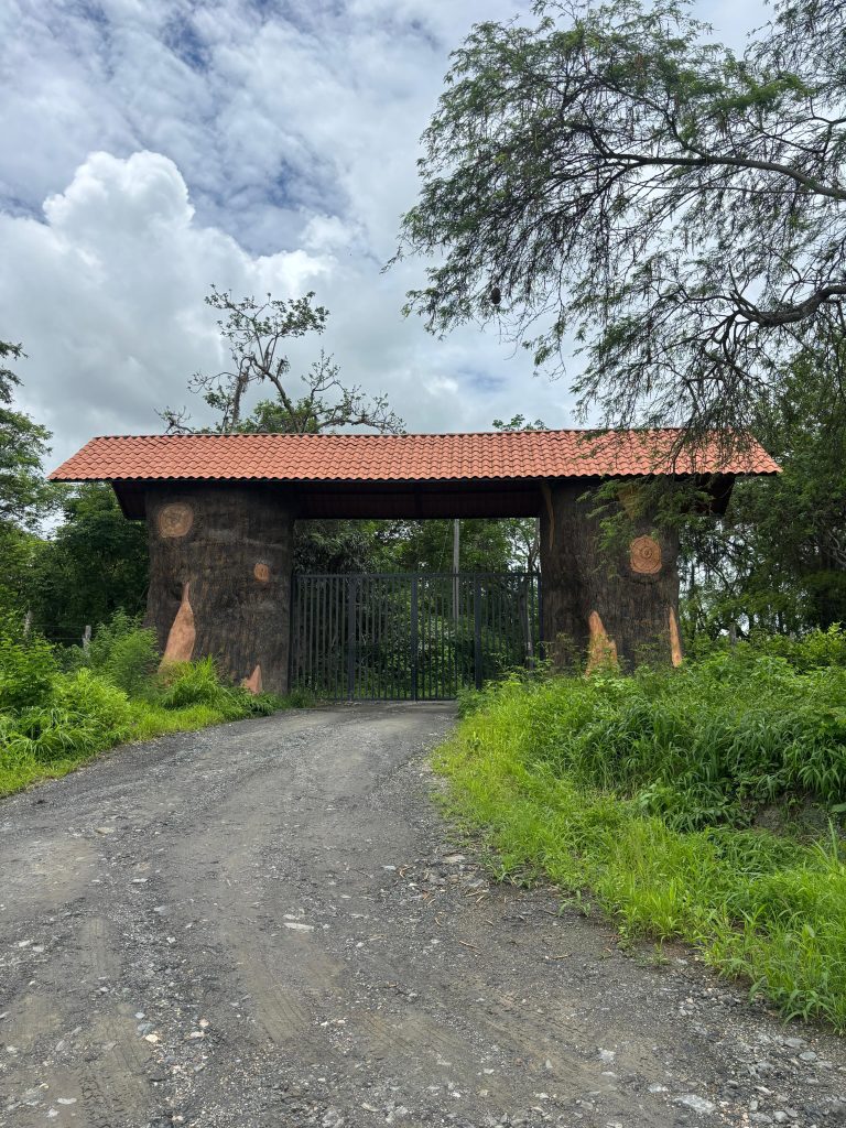 La Huaca Wetland Lodge Chacras Santa Rosa Arenillas.